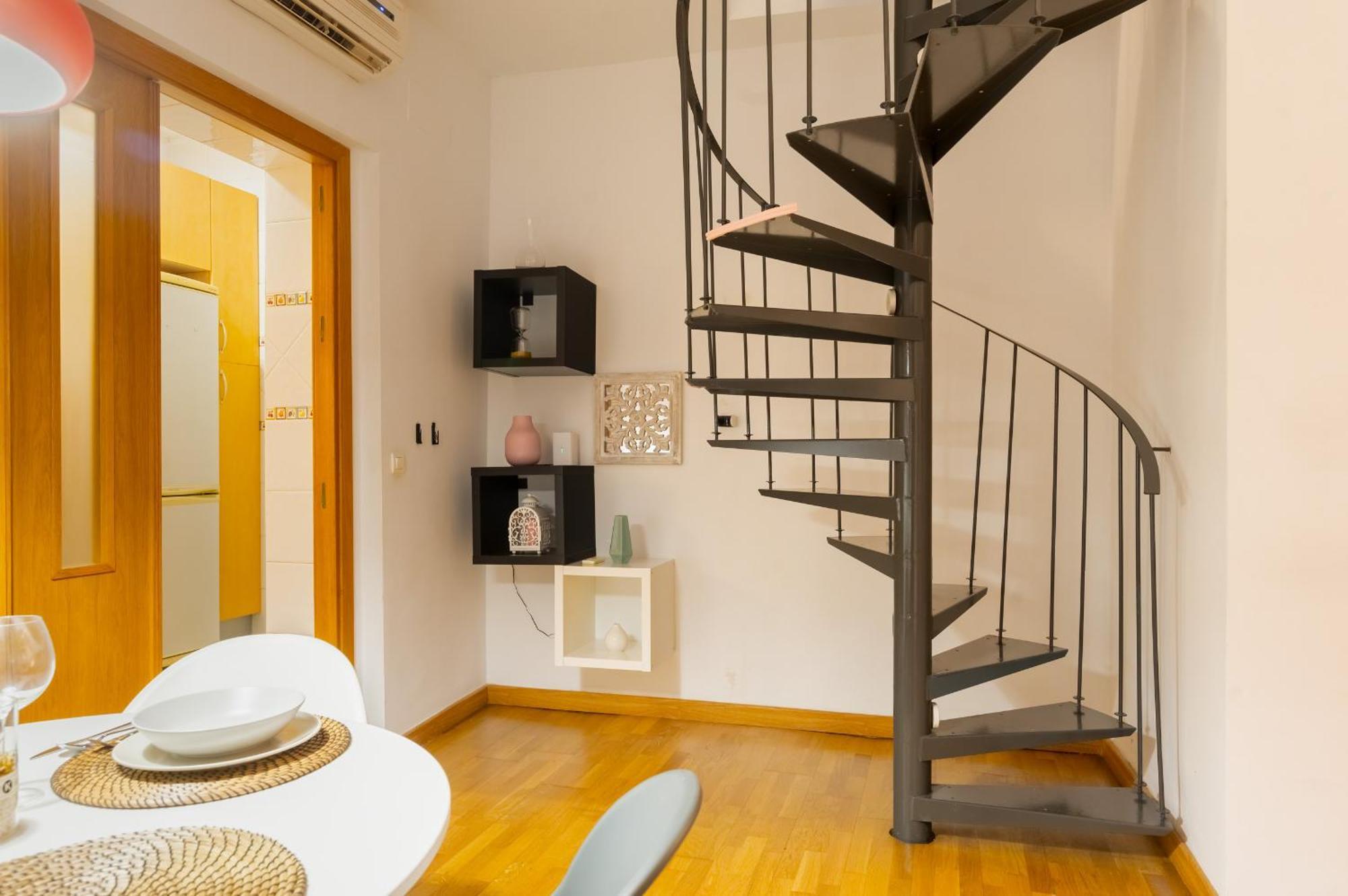 Апартаменты Duplex Moderno Alameda Севилья Экстерьер фото