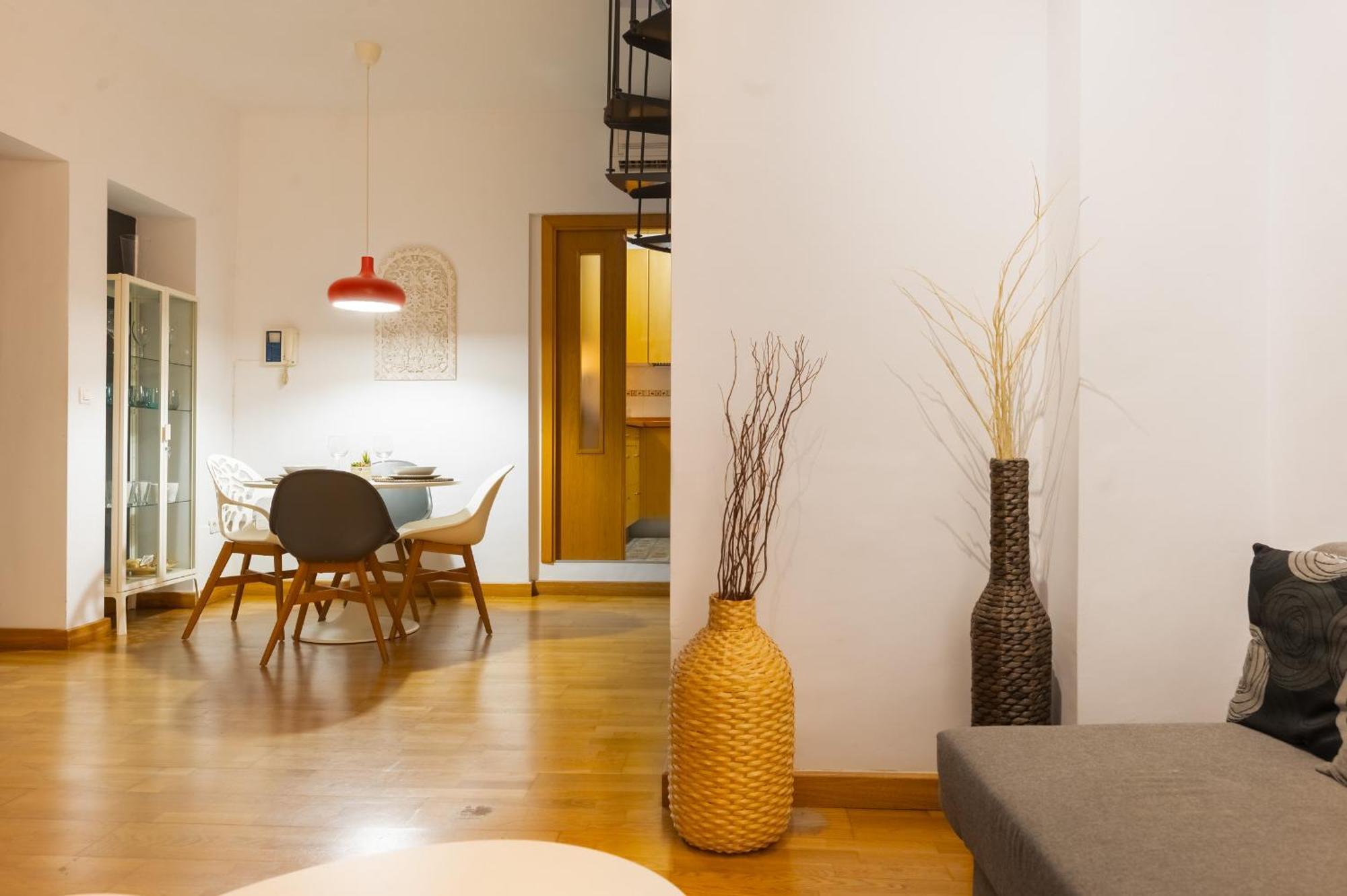 Апартаменты Duplex Moderno Alameda Севилья Экстерьер фото